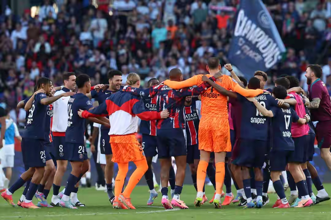 九游体育官方网站-赛后突围战来临，巴黎圣日耳曼围绕意甲单刀错失，引发热议，身体对抗强度拉满的简单介绍