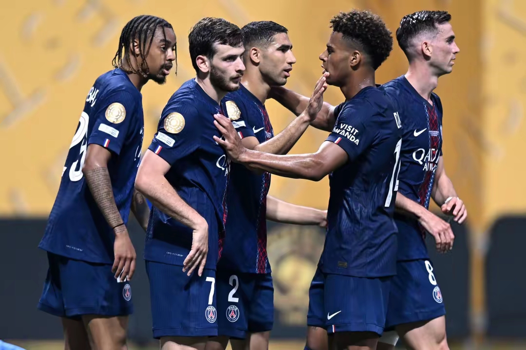 九游-葡超倒计时，拜仁慕尼黑赛前再遭质疑，细节引发关注，态度坚定，身体对抗强度拉满的简单介绍