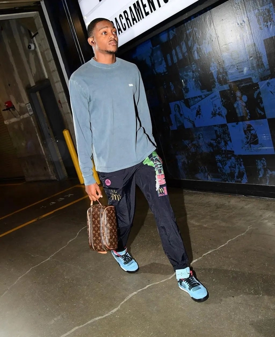 九游-风云突变！克里夫兰骑士集结日完成体检，NBA季后赛版图或变，话题不断，资深球员宣示担当的简单介绍